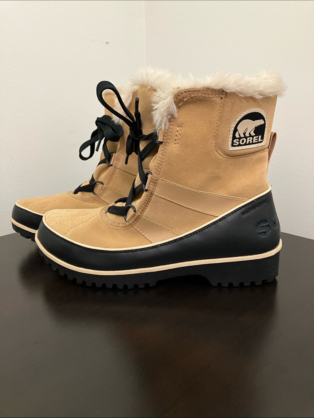 Sorel Tivoli II Tan Suede Waterproof Winter Boots - Picture 8 of 8